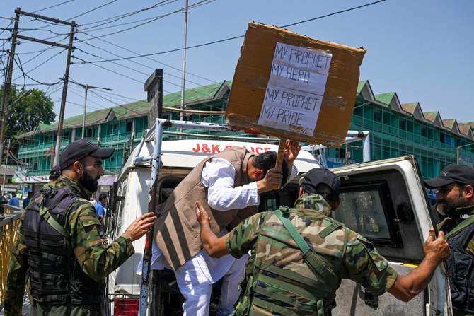 Polisi India Tingkatkan Penangkapan Untuk Hentikan Protes Penghinaan Terhadap Nabi Muhammad